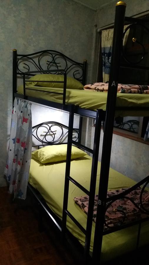 Хостел Lucky House Чиангмай Экстерьер фото